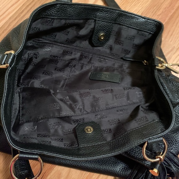 Michael Kors purse - Picture 6 of 8